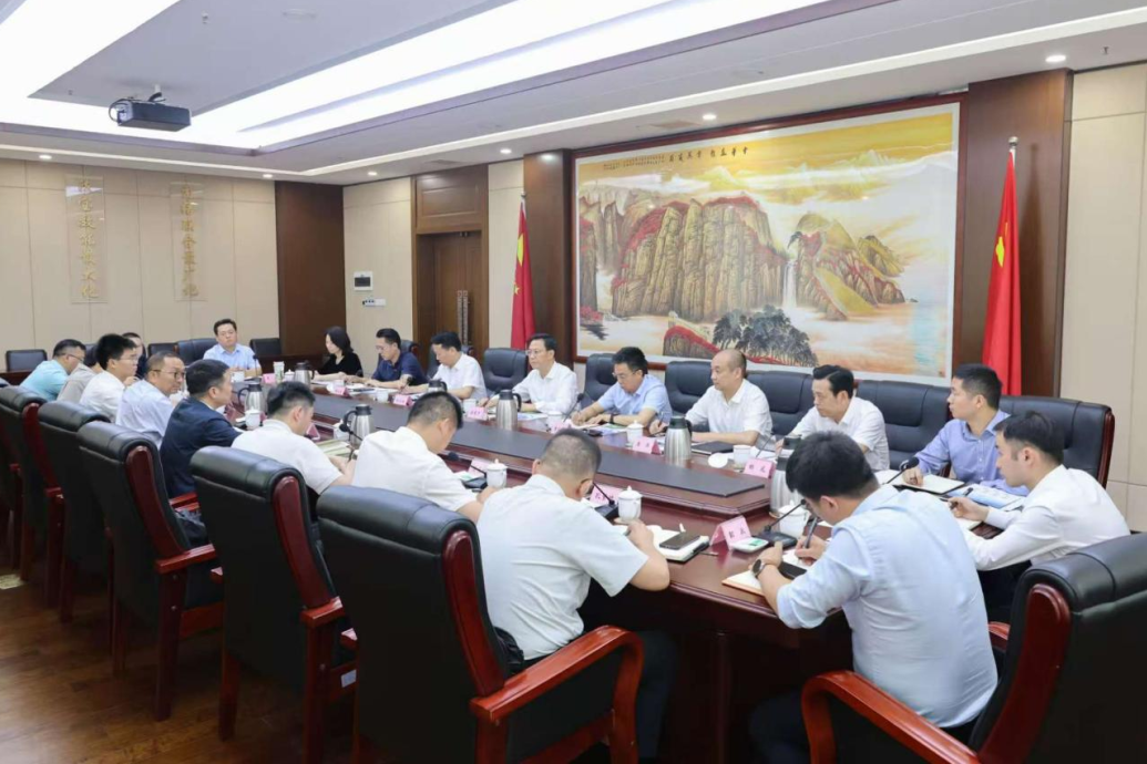 省委统战部与省asiagame集团举行座谈交流